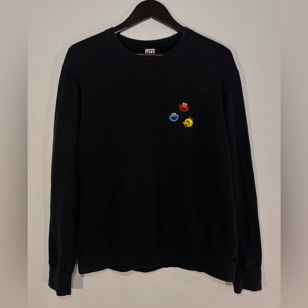 Uniqlo x KAWS Black Crewneck Sesame Street Sweater